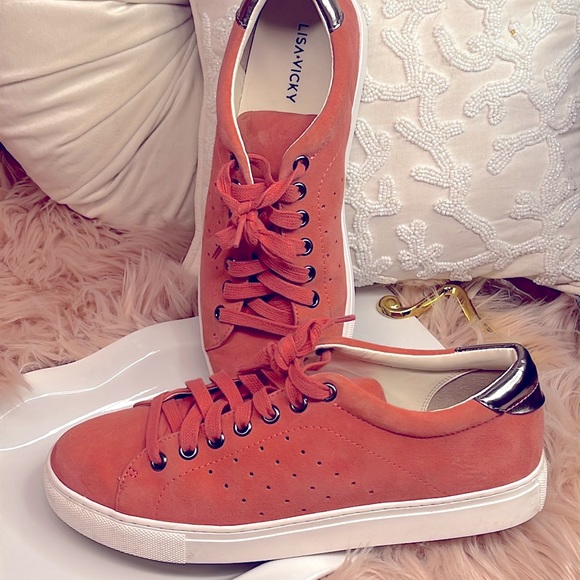 LISA VICKY Shoes - LISA⭐️VICKY Suede Sneakers